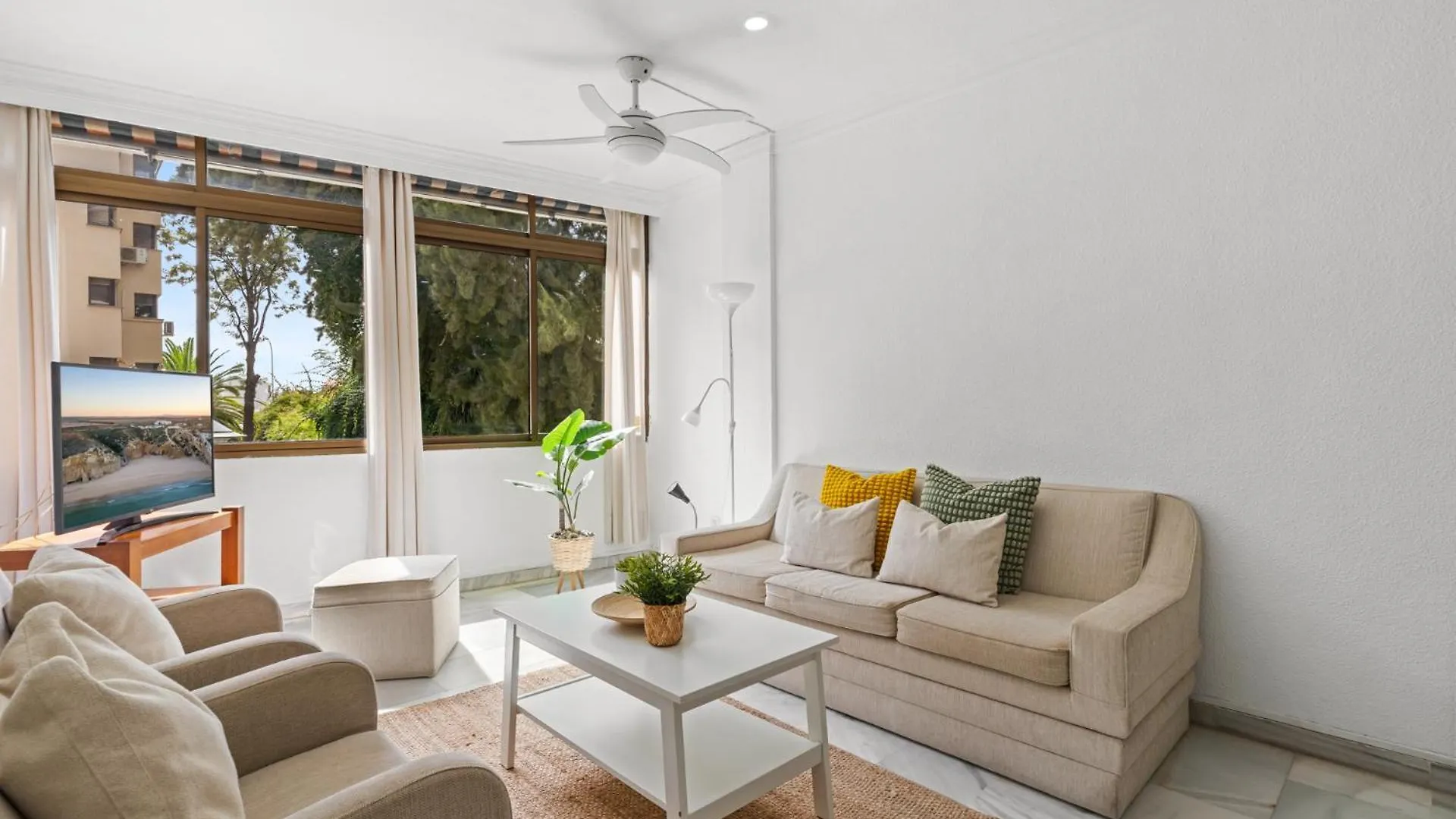 מאלגה Comfy Apartment 100M From Pedregalejo Beach By Costarentals - Mal02